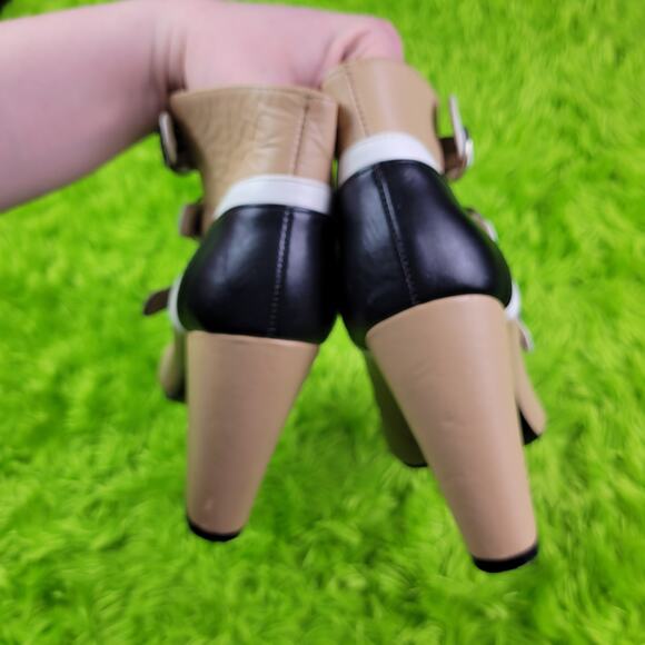 Mojo Moxy Colorblock Beige White Black Leather Strappy Heels, 7 - Picture 5 of 7